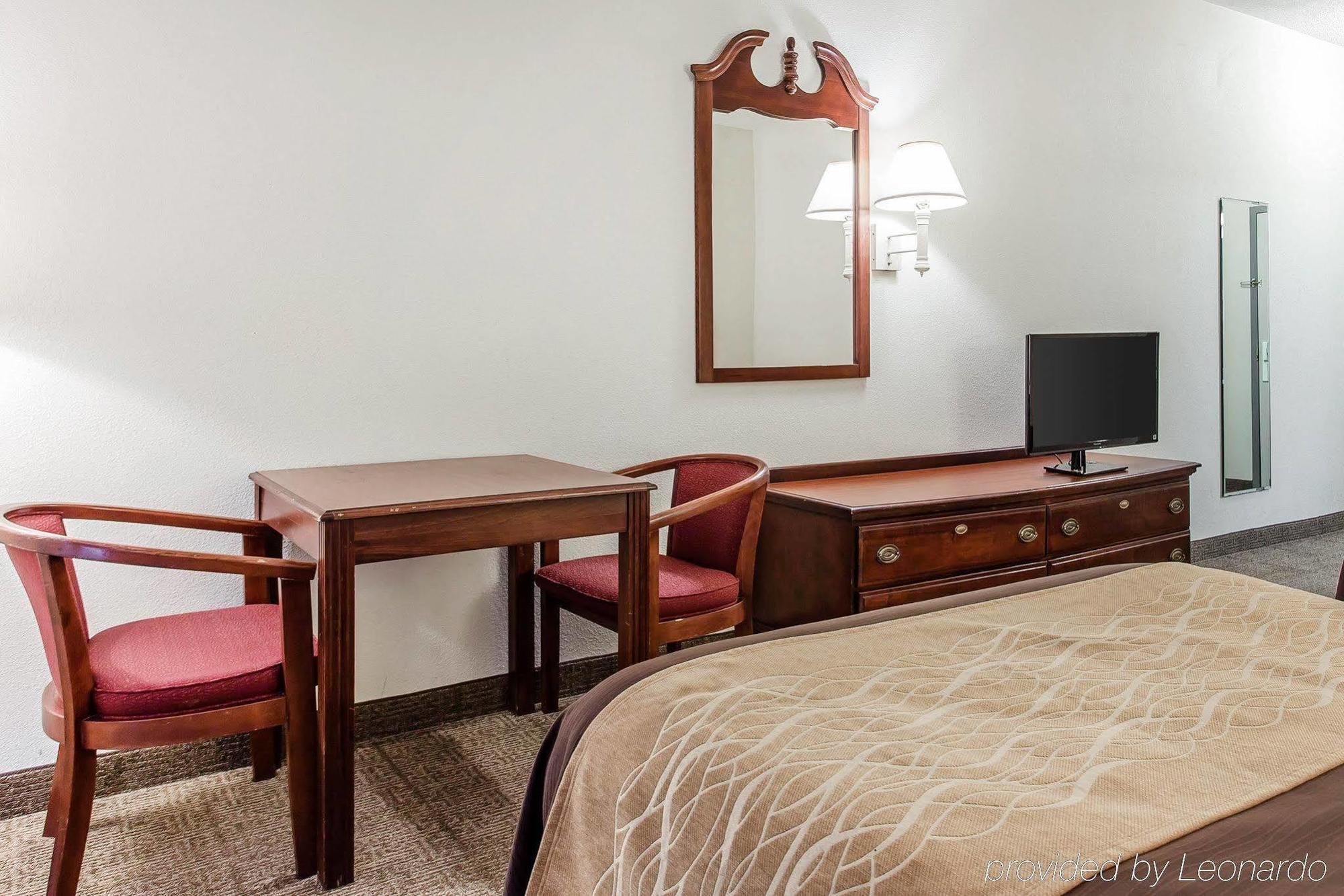 Quality Inn Surfside Beach Buitenkant foto